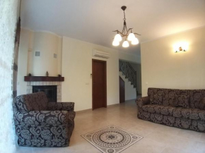  House  Водице